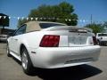 2000 Crystal White Ford Mustang V6 Convertible  photo #5