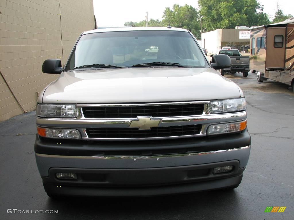 2005 Tahoe LS - Silver Birch Metallic / Gray/Dark Charcoal photo #3