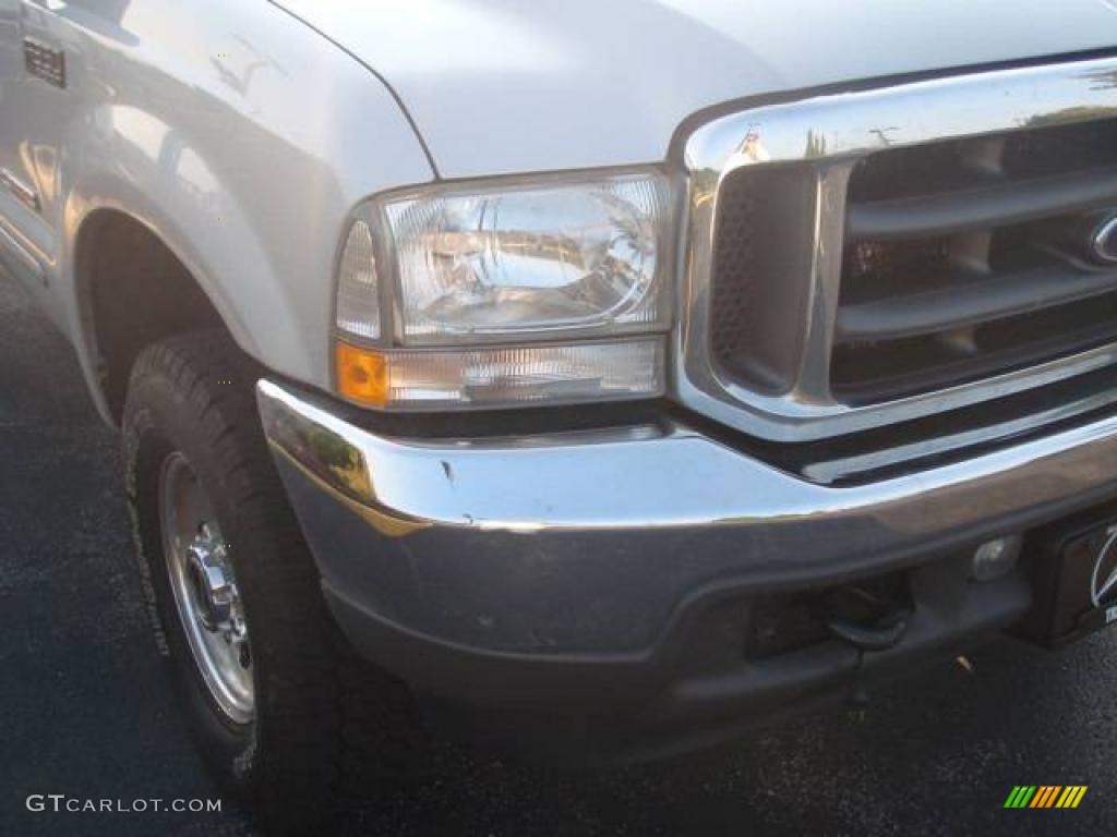 2003 F350 Super Duty XLT SuperCab 4x4 - Silver Metallic / Medium Flint photo #4