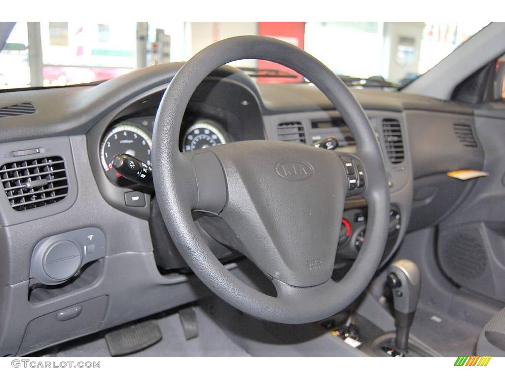 2009 Rio LX Sedan - Tropical Red / Gray photo #10