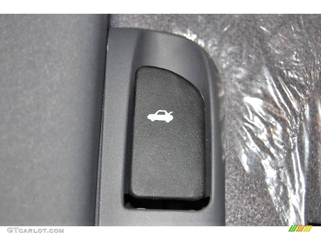 2009 Rio LX Sedan - Tropical Red / Gray photo #29