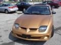 2002 Mayan Gold Pontiac Sunfire SE Coupe  photo #2