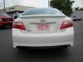 Super White - Camry SE Photo No. 4