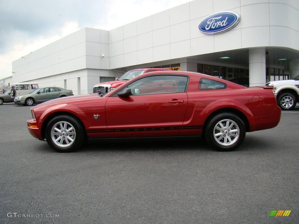 2009 Mustang V6 Coupe - Dark Candy Apple Red / Light Graphite photo #5