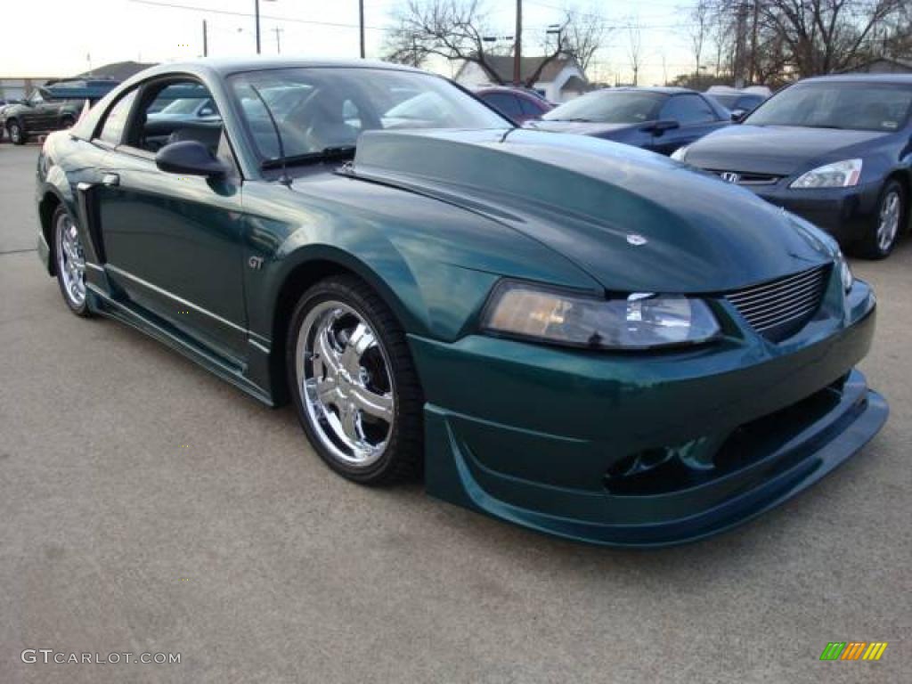 2003 Mustang GT Coupe - Tropic Green Metallic / Medium Graphite photo #3