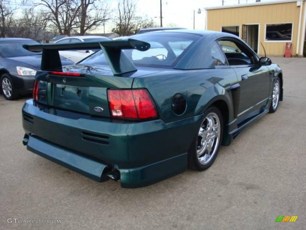 2003 Mustang GT Coupe - Tropic Green Metallic / Medium Graphite photo #4