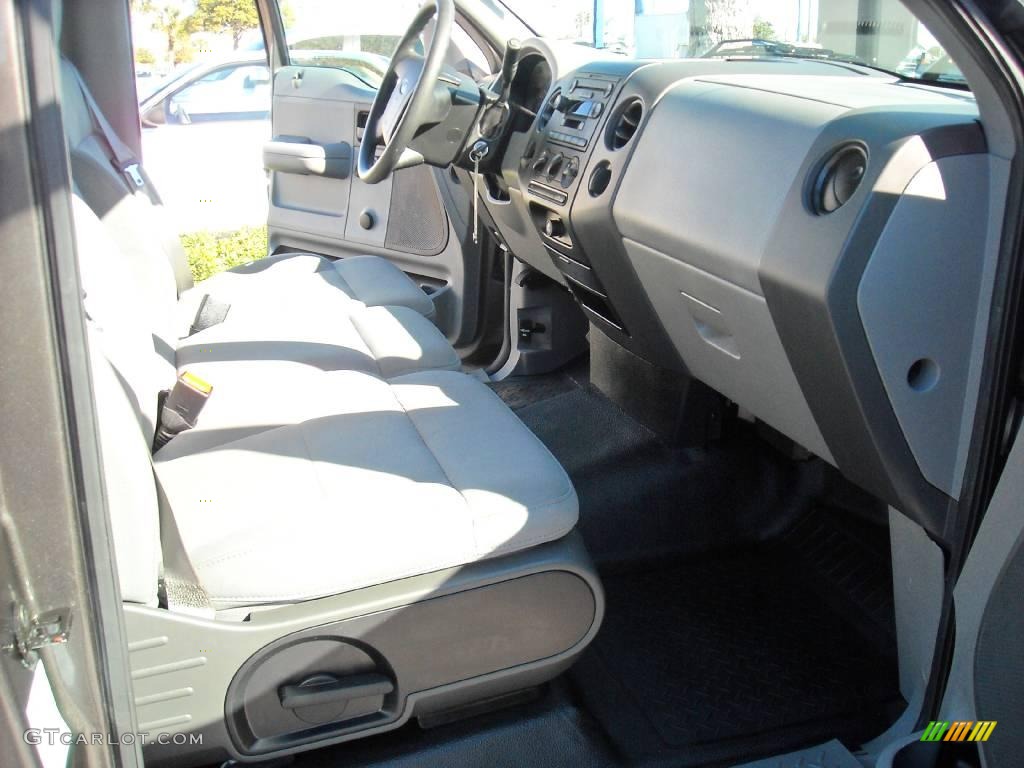 2006 F150 STX Regular Cab Flareside - Dark Stone Metallic / Medium Flint photo #20