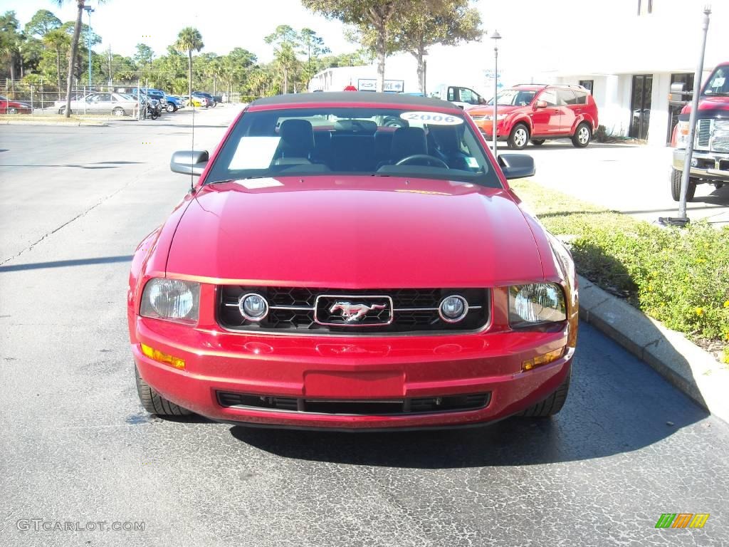 2006 Mustang V6 Premium Convertible - Redfire Metallic / Dark Charcoal photo #9