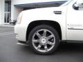 White Diamond - Escalade AWD Photo No. 2