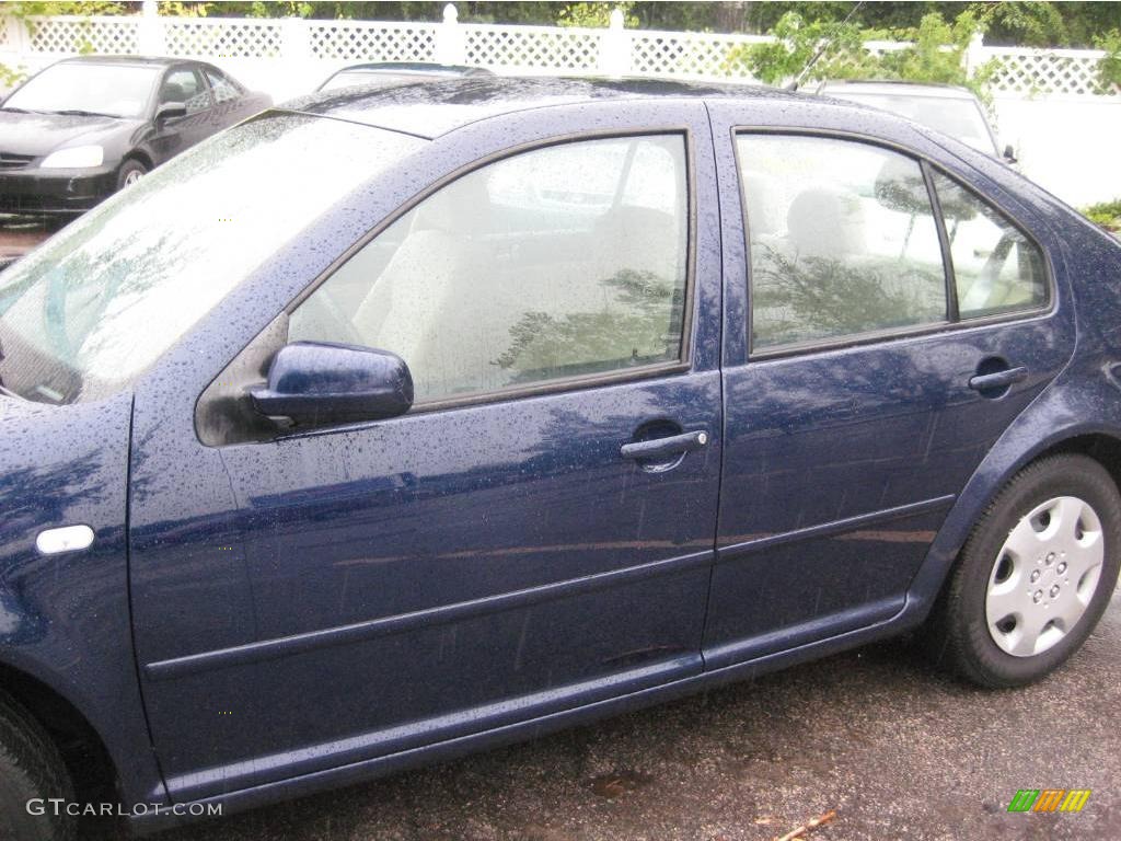 2002 Jetta GLS Sedan - Indigo Blue / Beige photo #9