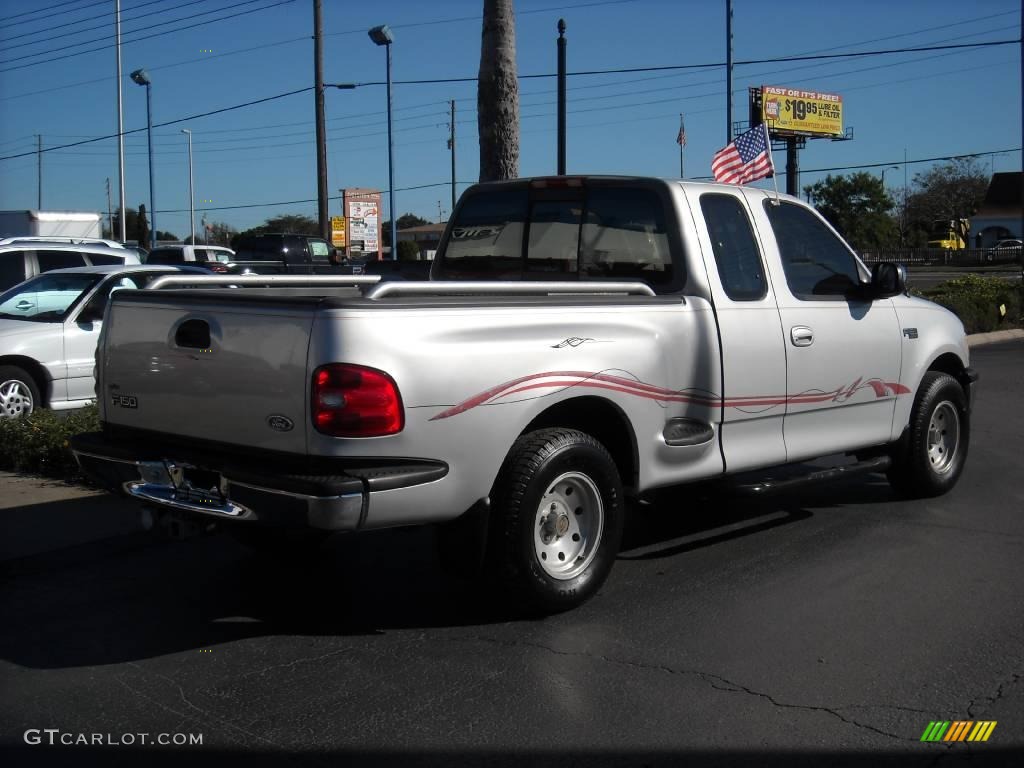 1997 F150 XLT Extended Cab Flareside - Silver Frost Metallic / Medium Graphite photo #3