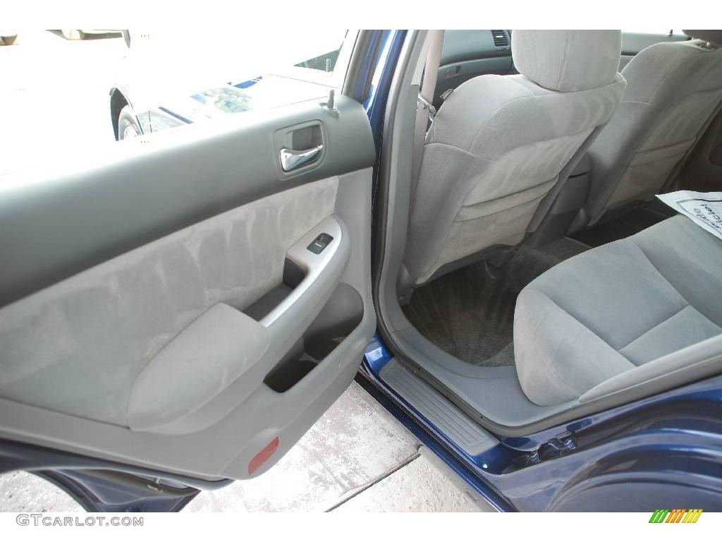 2004 Accord EX Sedan - Eternal Blue Pearl / Gray photo #16