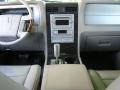 2007 Alloy Metallic Lincoln Navigator Luxury  photo #9