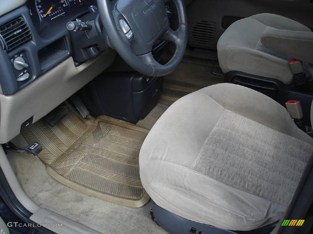 1999 Montana  - Blue-Black Metallic / Taupe photo #10