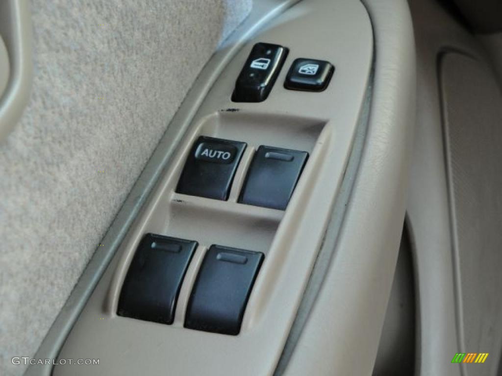 2000 Camry LE - Super White / Oak photo #20