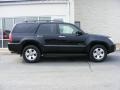 Black - 4Runner SR5 4x4 Photo No. 7