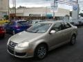 2005 Wheat Beige Metallic Volkswagen Jetta 2.5 Sedan  photo #1