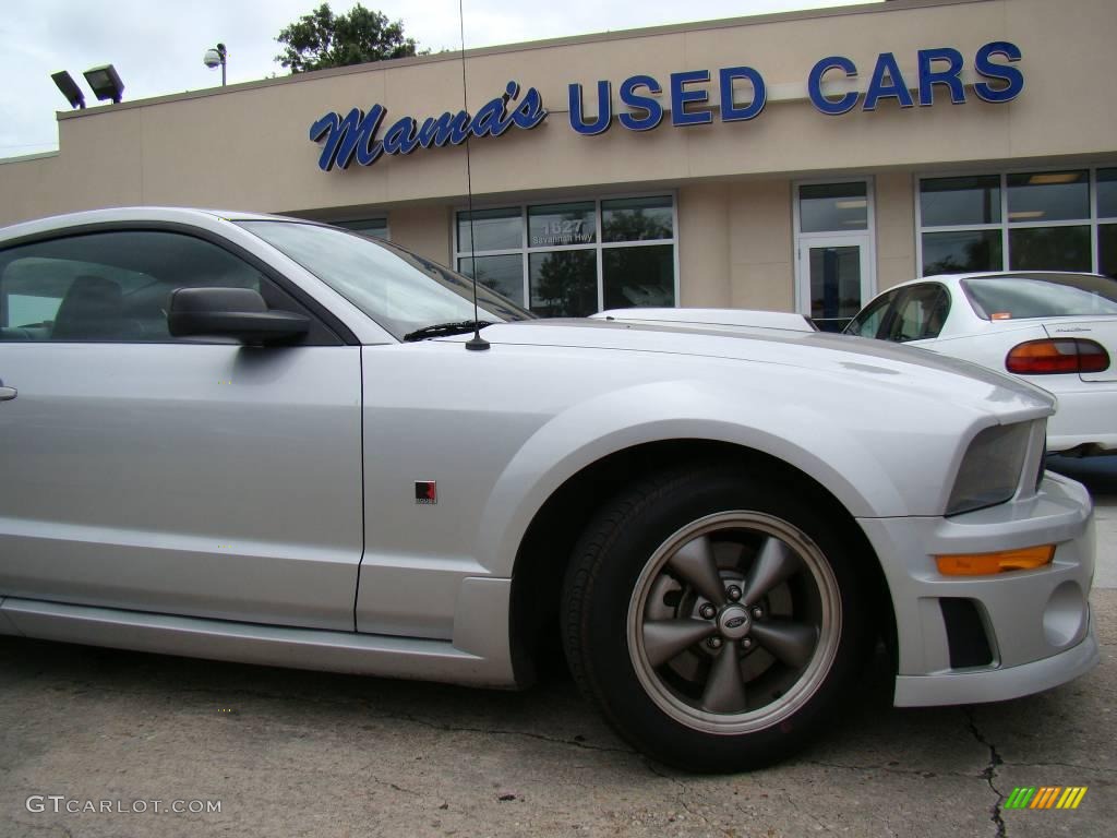 2006 Mustang GT Premium Coupe - Satin Silver Metallic / Dark Charcoal photo #19