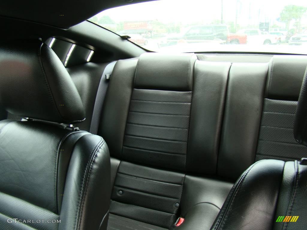 2006 Mustang GT Premium Coupe - Satin Silver Metallic / Dark Charcoal photo #26