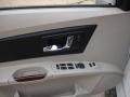 White Diamond - CTS Sedan Photo No. 6