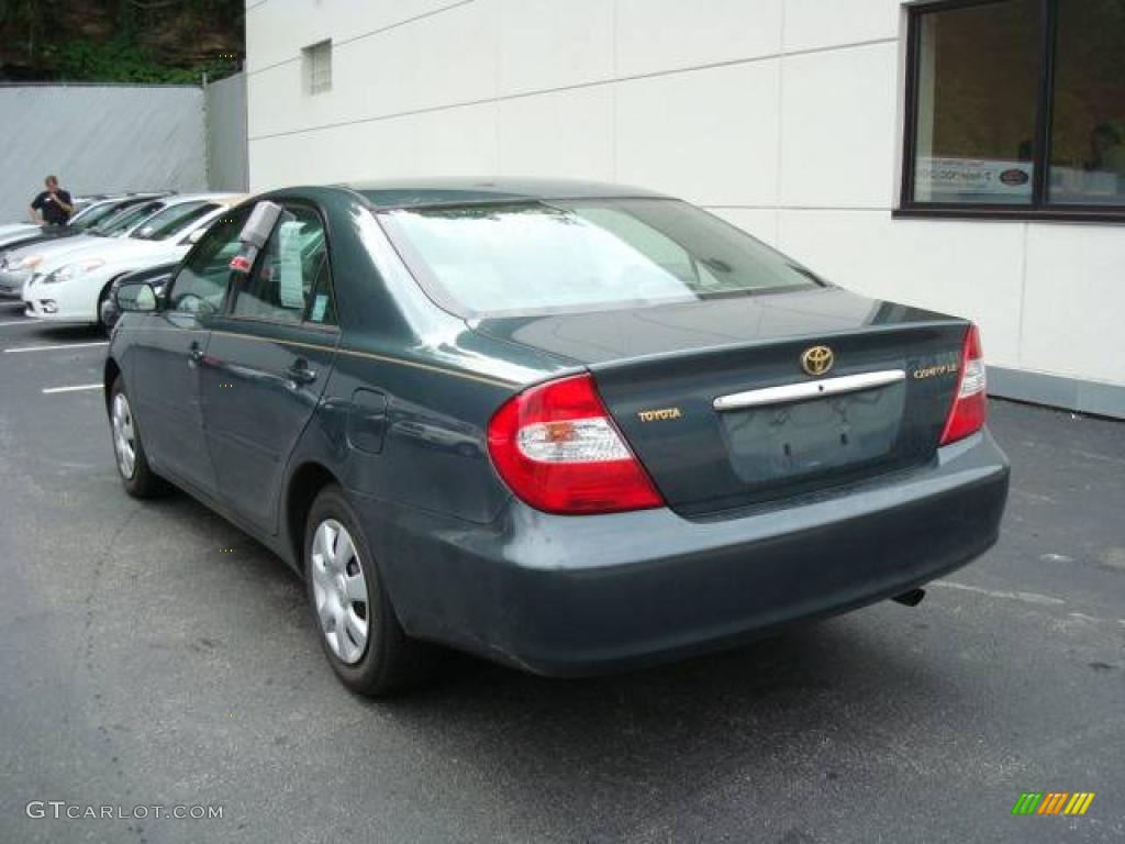 2004 Camry LE - Aspen Green Pearl / Stone photo #2
