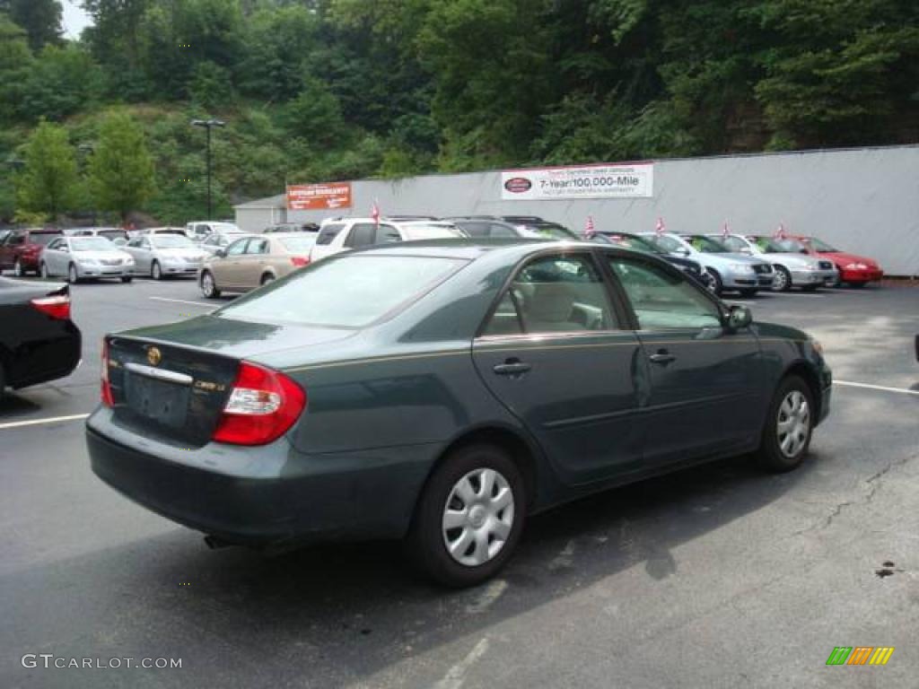 2004 Camry LE - Aspen Green Pearl / Stone photo #5