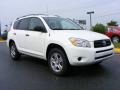 Super White - RAV4 4WD Photo No. 2