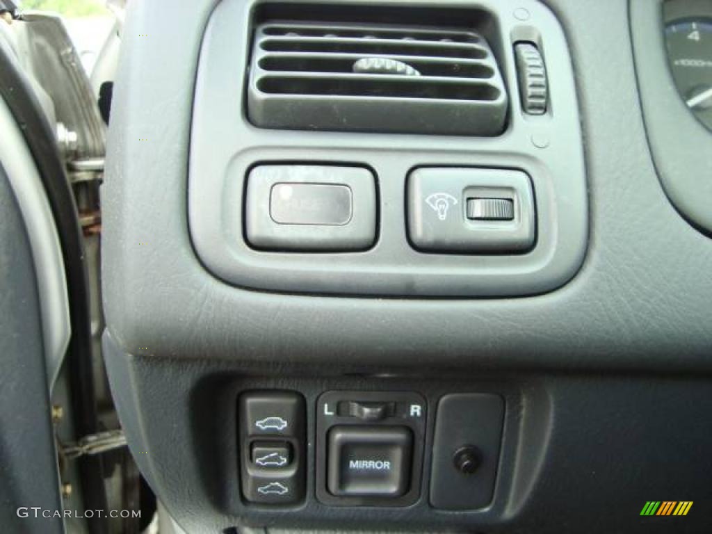 1999 Civic EX Coupe - Vogue Silver Metallic / Dark Gray photo #14