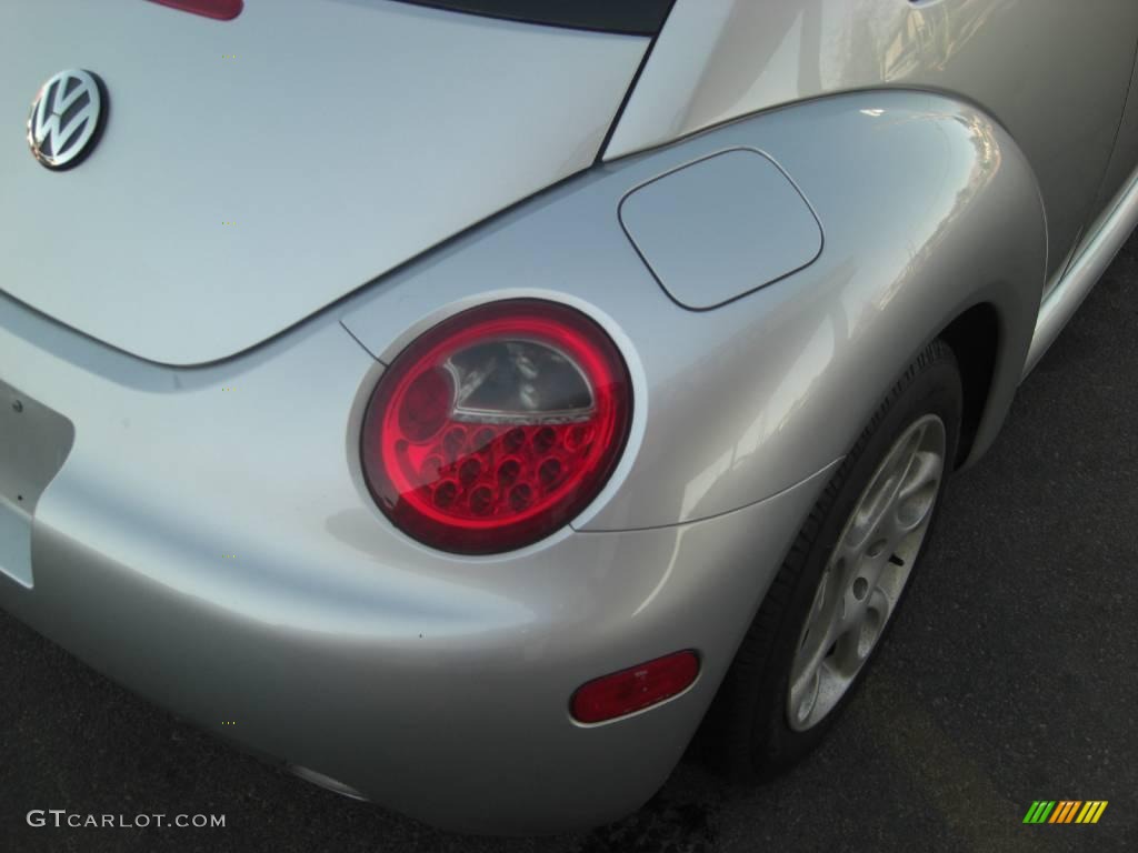 2000 New Beetle GLS TDI Coupe - Silver Metallic / Black photo #16