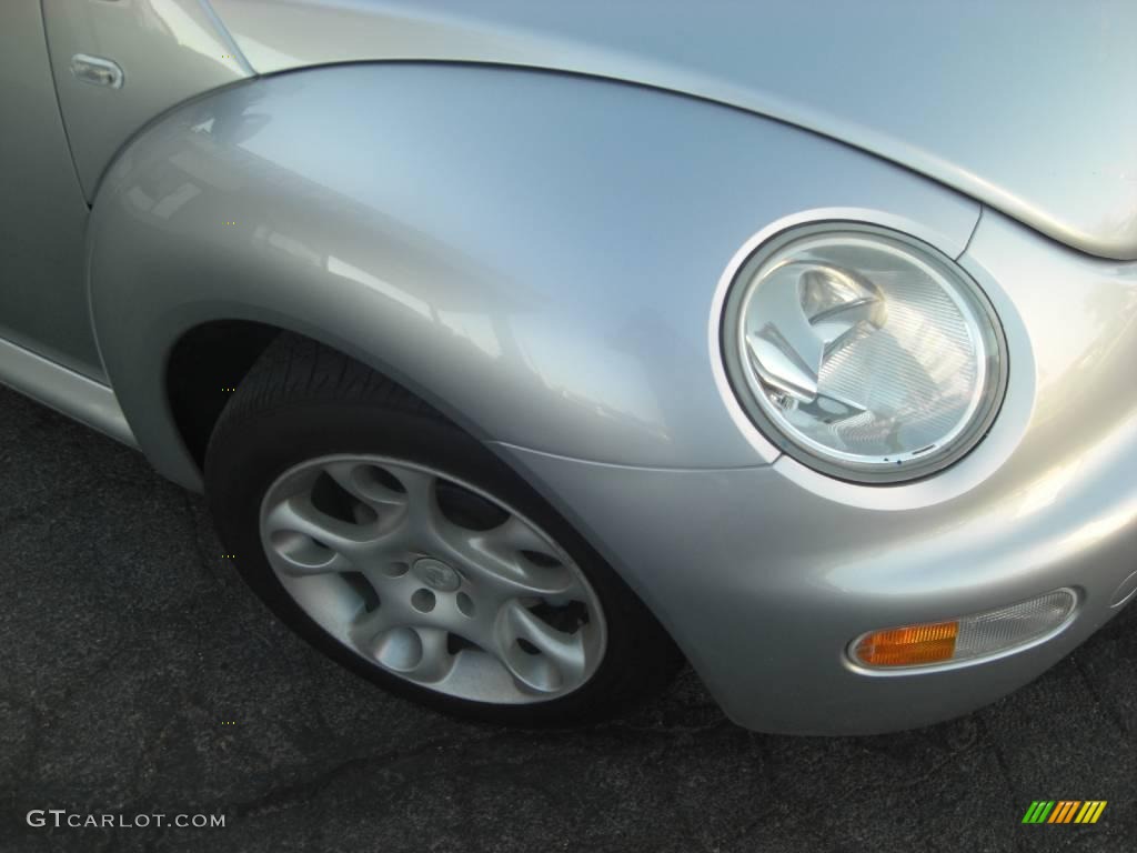 2000 New Beetle GLS TDI Coupe - Silver Metallic / Black photo #17