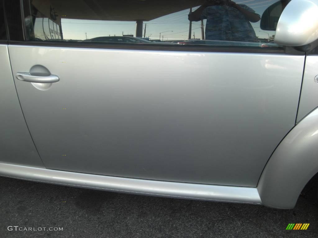 2000 New Beetle GLS TDI Coupe - Silver Metallic / Black photo #18