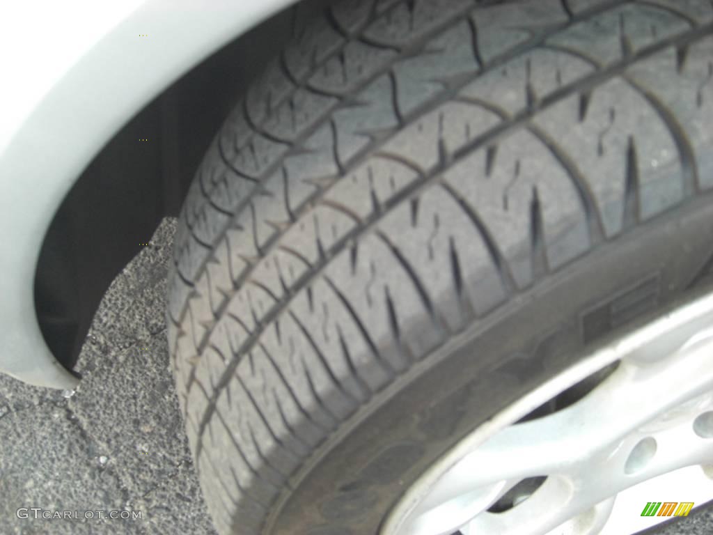 2000 New Beetle GLS TDI Coupe - Silver Metallic / Black photo #23