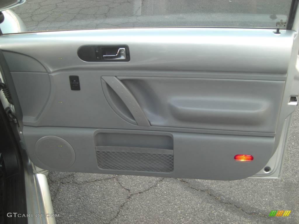 2000 New Beetle GLS TDI Coupe - Silver Metallic / Black photo #27