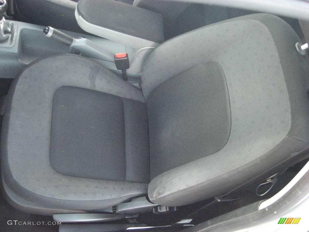 2000 New Beetle GLS TDI Coupe - Silver Metallic / Black photo #29