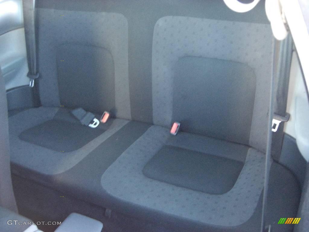 2000 New Beetle GLS TDI Coupe - Silver Metallic / Black photo #30