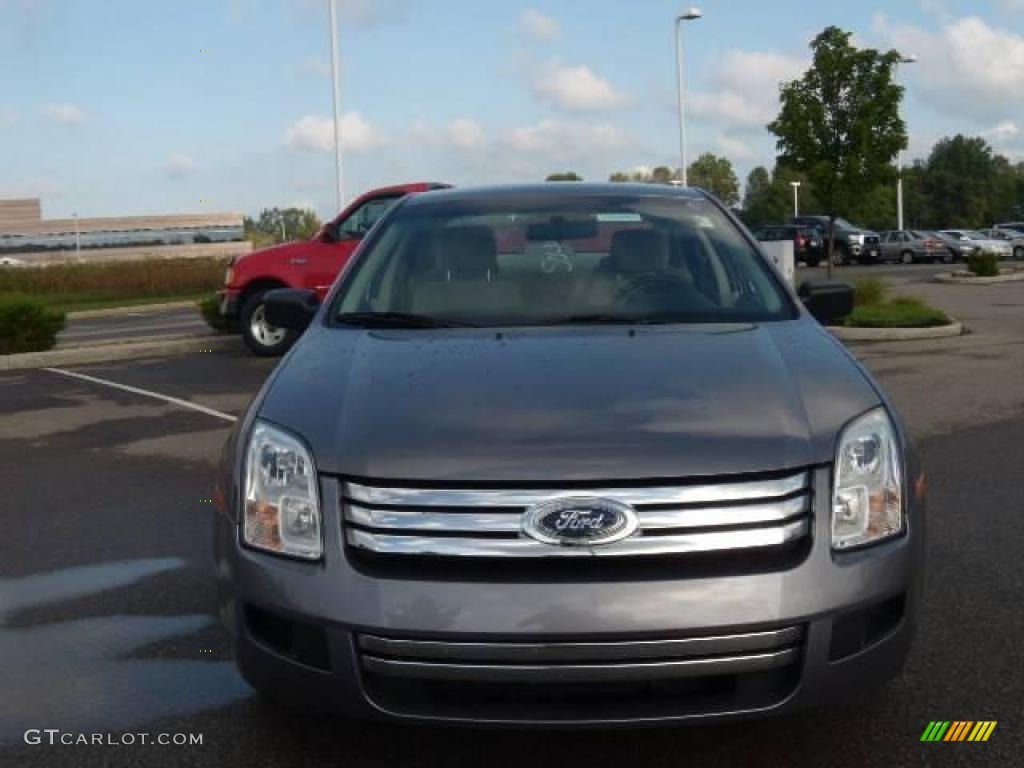 2007 Fusion S - Tungsten Grey Metallic / Light Stone photo #8