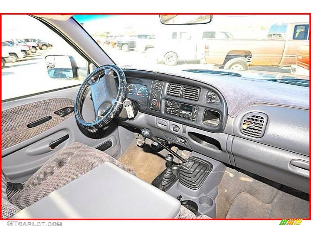 2001 Ram 3500 SLT Quad Cab 4x4 Dually - Forest Green Pearl / Mist Gray photo #24