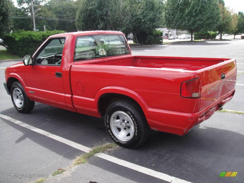 Apple Red 1996 Chevrolet S10 Regular Cab Exterior Photo #17120813