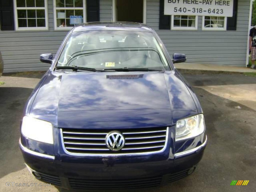 2003 Passat GLS Sedan - Indigo Blue Pearl / Grey photo #1