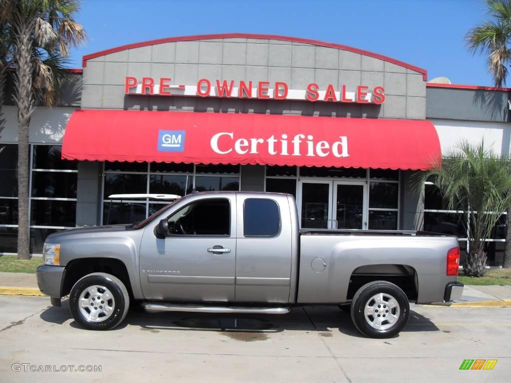 Graystone Metallic Chevrolet Silverado 1500