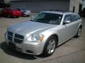 Bright Silver Metallic - Magnum R/T Photo No. 1