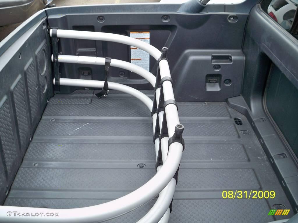 2004 Baja Sport - Monterey Silver Metallic / Dark Gray photo #7