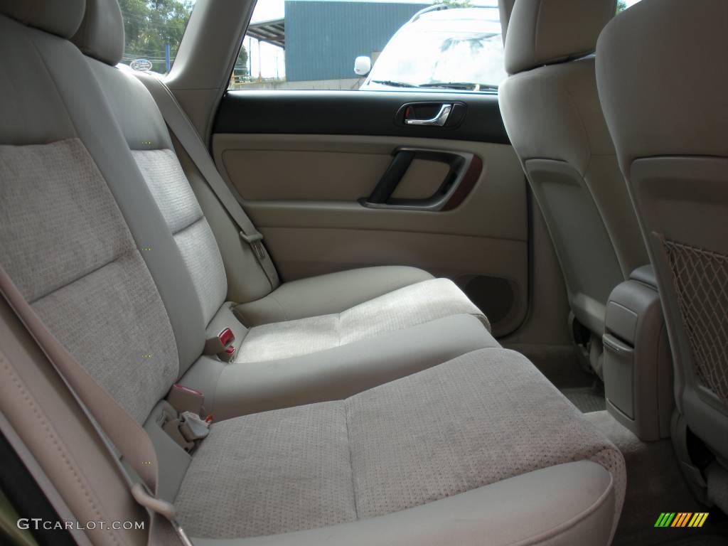 2006 Outback 2.5i Wagon - Willow Green Opalescent / Taupe photo #12