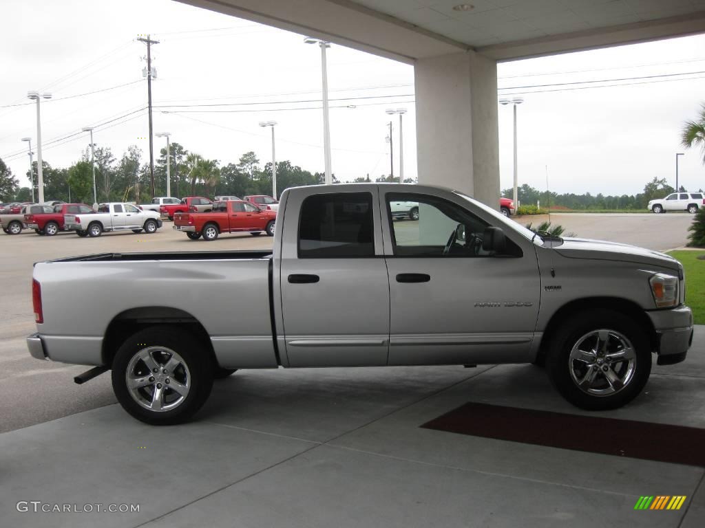 2006 Ram 1500 SLT Quad Cab - Bright Silver Metallic / Medium Slate Gray photo #21