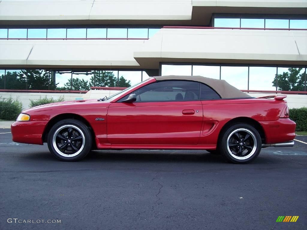 1996 Mustang GT Convertible - Rio Red / Black/Beige photo #4