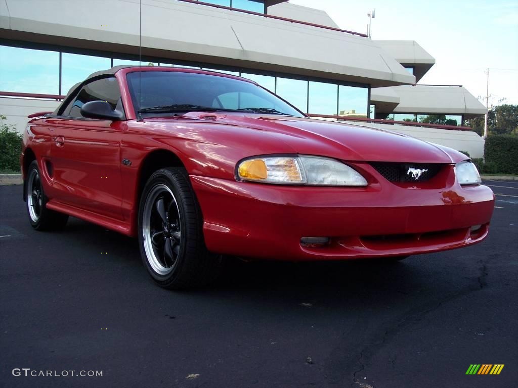 1996 Mustang GT Convertible - Rio Red / Black/Beige photo #12