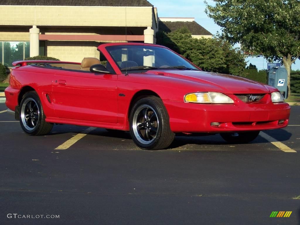 1996 Mustang GT Convertible - Rio Red / Black/Beige photo #25