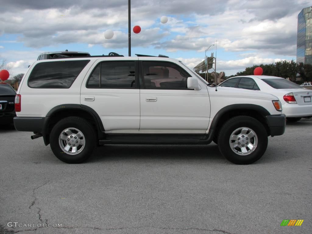 1998 4Runner SR5 - White / Oak photo #5