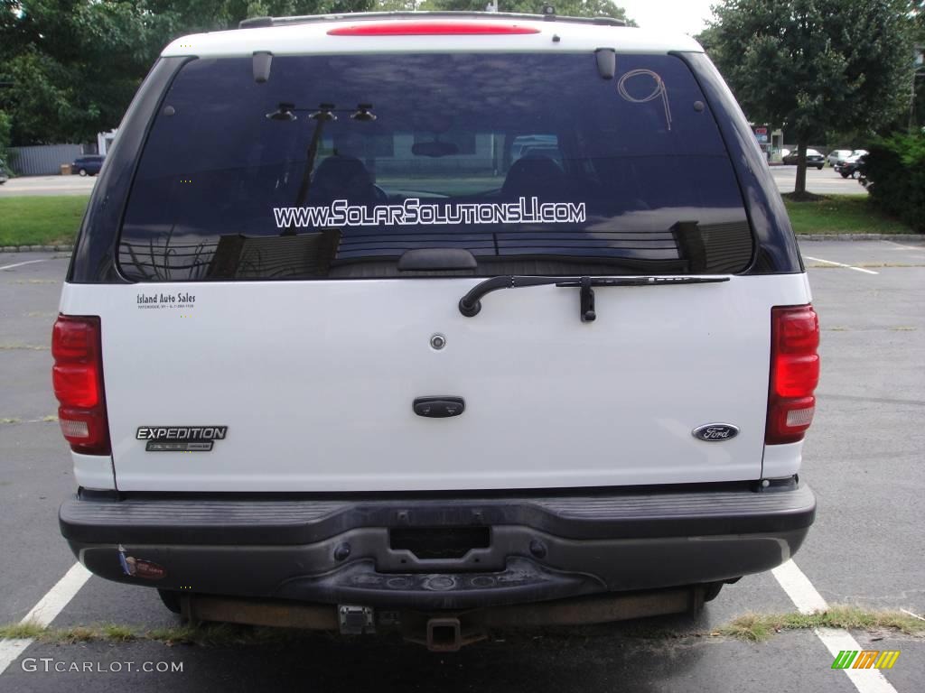 2001 Expedition XLT 4x4 - Oxford White / Medium Graphite photo #5