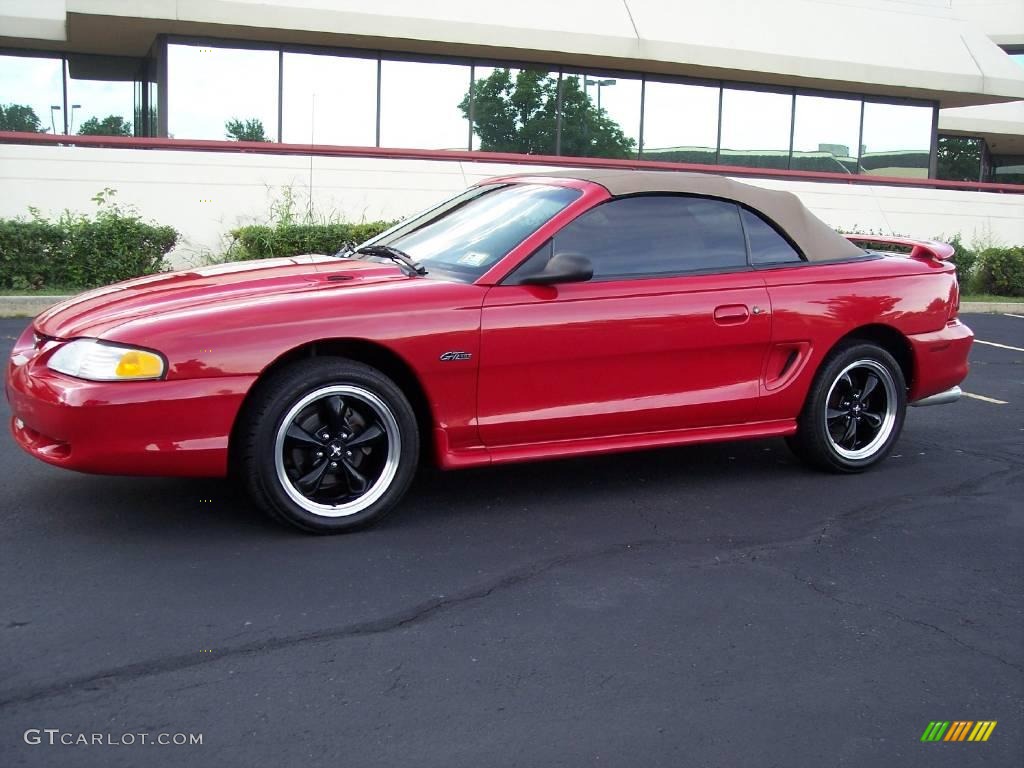 1996 Mustang GT Convertible - Rio Red / Black/Beige photo #59